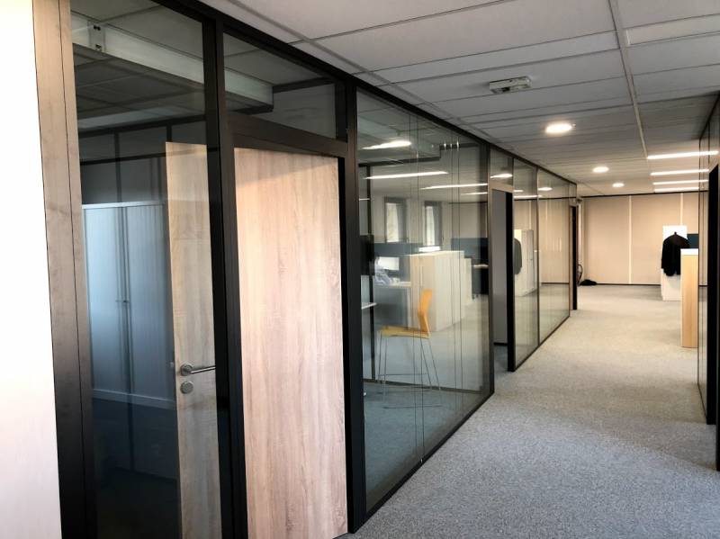 Espace de travail avec cloison modulaire à Lyon