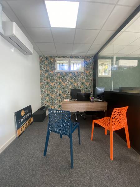 Création de bureaux pour l'agence Vernay immobilier à Saint Just Chaleyssin en Isère