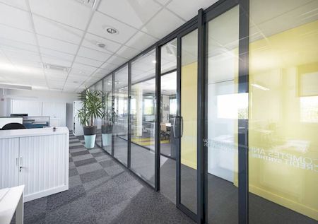 Notre zone d'activité pour ce service Aménagement de bureau professionnel en cloison amovible proche de